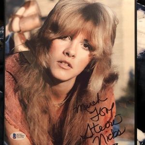 STEVIE NICKS OF FLEETWOOD MAC SIGNED PHOTO 1970’s